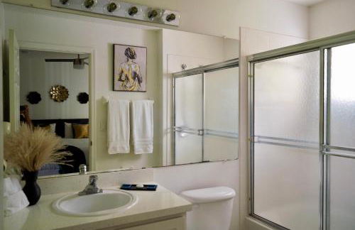 Enchanting Escape 3 Bedroom Minutes from Disney! - Foto 11