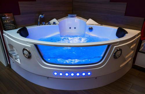 Redroom Spa privatif & nuit romantique à deux - Foto 24