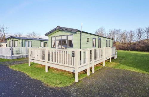 Host and Stay - 421 Wooler Park - Photo 1