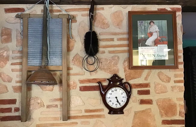 1940s Riverside Apartment - Foto 14