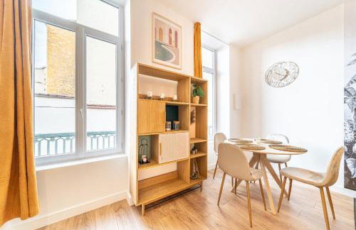 Le Marietton appartement cosy à deux pas du métro Valmy - Foto 15
