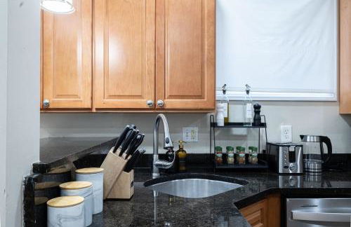 Cozy, Spacious Home Near Downtown Boston - Foto 14