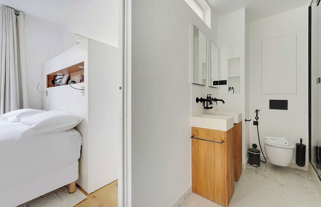 Exclusive Apt w/ Rooftop -2bd/4p Porte D'auteuil - Photo 14