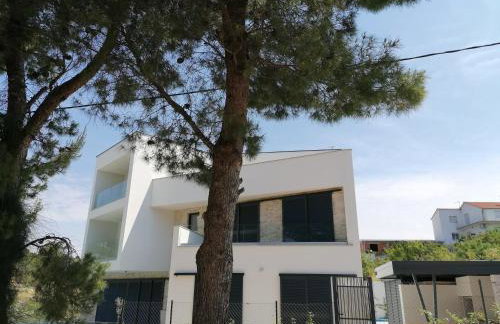 Villa NOVAMARIN - heated pool, sauna, garden - Foto 15