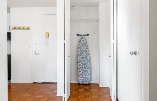 Chelsea 1BR w Gym nr Penn Station MSG NYC-527 - Foto 12