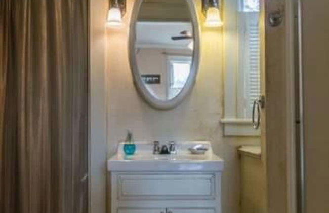 Garden Oasis Near Downtown - Photo 14