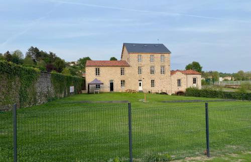 Gîte moulin de Chaussac proche du Puy duFou - Photo 1