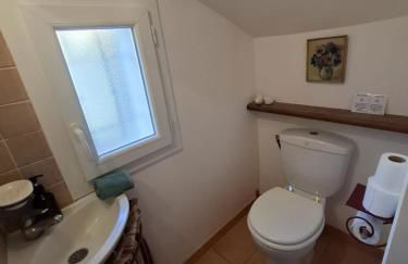 Villa Nicole avec piscine & jardin privés, parking dans le cœur du Luberon, proche Gordes, Roussillon, Goult, Bonnieux - Foto 41