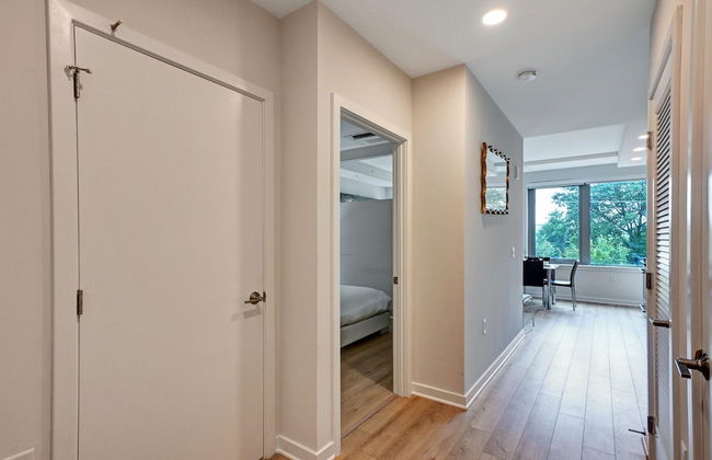 Global Luxury Suites Capitol Riverfront - Photo 4