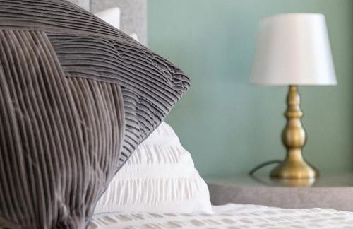 Quiet 3 bed semi with off street parking - Foto 27