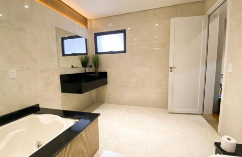 Sobrado de alto padrão no centro - Photo 31