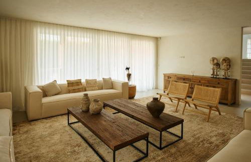 Mediterranean Seasons Villa - Photo 5