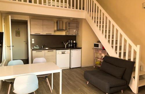 Appartement T2 N6 calme et cosy sur un golf - Foto 1