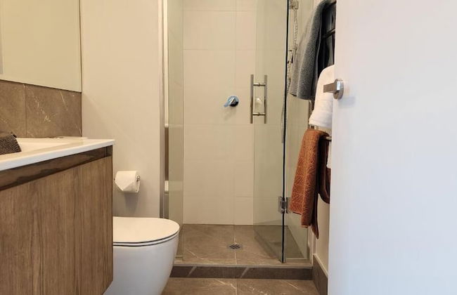 Enfield Lux- Brand New Apartment - Foto 14