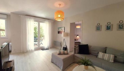 Les Capitouls - avec entrée autonome, clim neuve, jardin, parking privé & sa piscine ! - - Foto 4