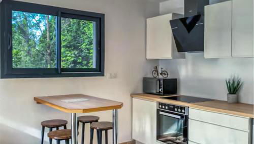 Amazing Home In Noves - Foto 4