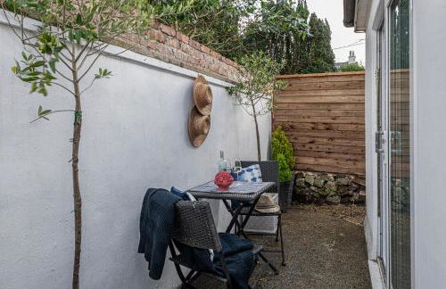 Fisherman Cottage Llanfaes near Beaumaris - Photo 24