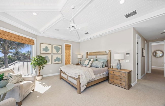 Captiva Grace 5 Bedroom Home by RedAwning - Photo 8