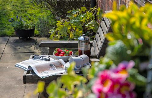 Charlie's Cottage with Alpacas and 7mins drive to Alton Towers - Foto 3