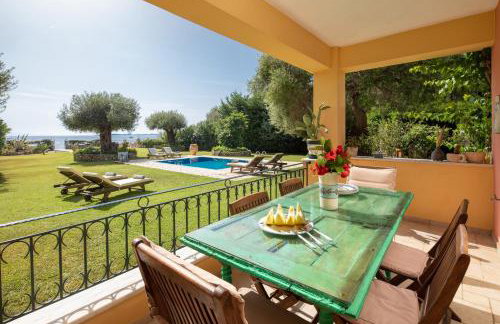Cote Jardin Seafront Villa Direct access to the beach - Foto 25