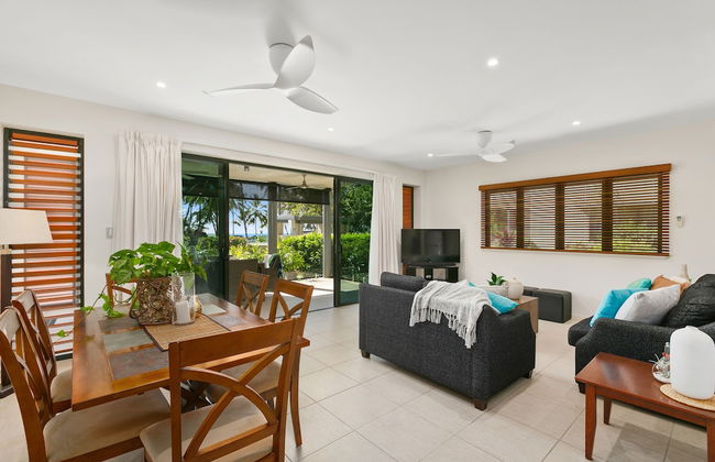 Beachfront Apartment with Ocean Views - Foto 7