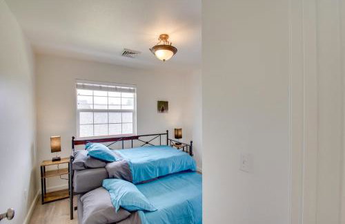 Crescent City Home with Hot Tub Half-Block to Beach - Foto 25