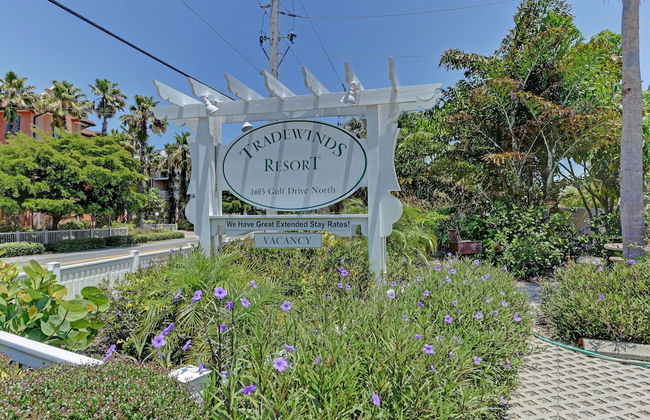 Tradewinds Beach Resort - Foto 57