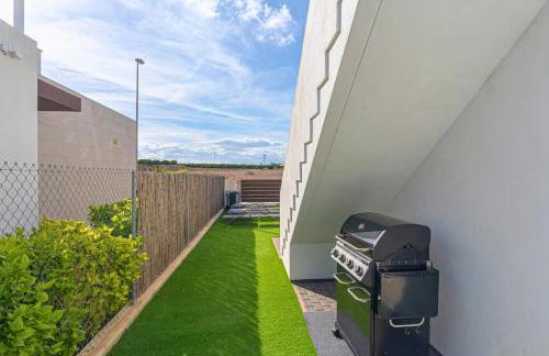 Modern villa with private pool at Golf Vistabella - Foto 4