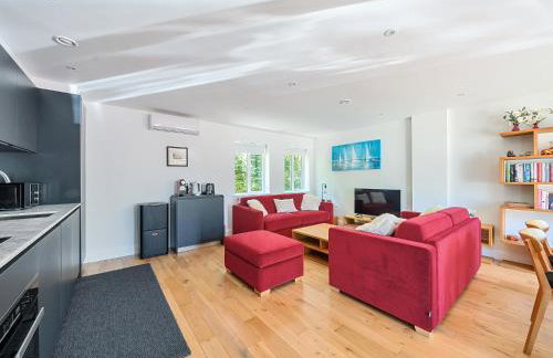 Luxury Oxford Apartment Sleeps 4, Free Parking - Pass the Keys - Foto 9