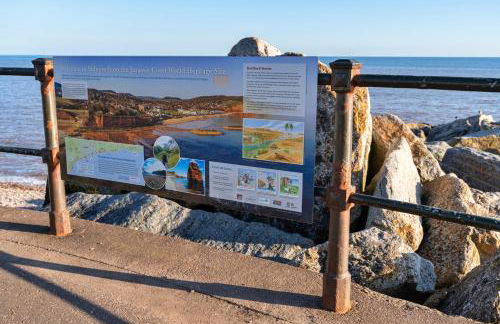 Finest Retreats - Centre View - Photo 6