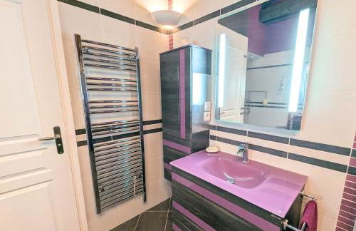 Luxurious Villa with Pool - Foto 30