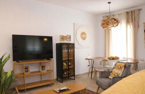 Chalet con piscina en Naveros - Foto 11