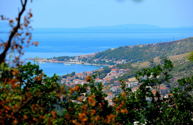 Holiday House With Pool - Photo 13