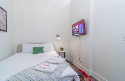 McCormick Place 3BR Luxury Penthouse Duplex with Personal Rooftop and Optional Parking for 8 guests in Chicago South Loop - Foto 21