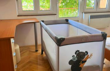 Pomalo Retreat, Your Calm Escape Near the City, Sunlit Terrace, Space & Comfort and Parking - Foto 8