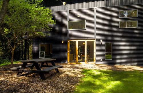 Guemes Island Road Modern Home - Foto 39