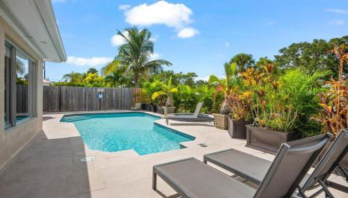 Private Village Home with Heated pool & spa with private front courtyard - Foto 2