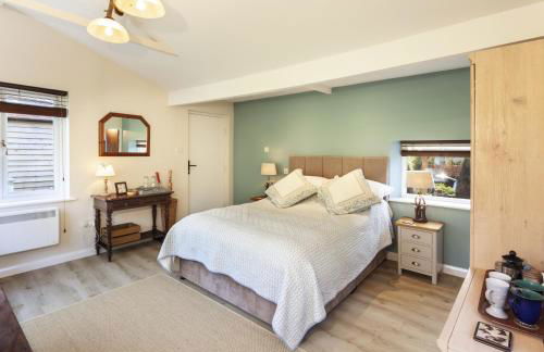 The Garden Studio Woodcombe - Photo 4