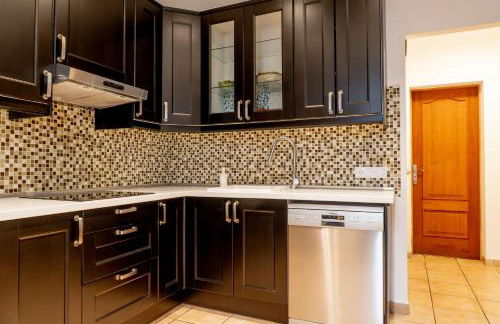 Charming Chalet Rental in Palma With lovely garten - Foto 55