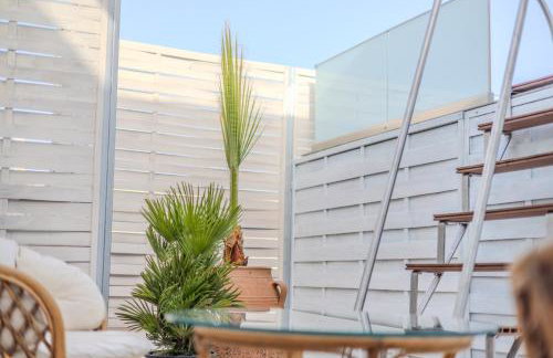 City Apartment with heated rooftop Pool - Foto 14