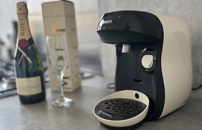 2 Bedroom Apartment kitchen and bathroom - Foto 10