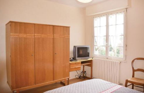 1 Bedroom Awesome Home In Penvénan - Foto 8