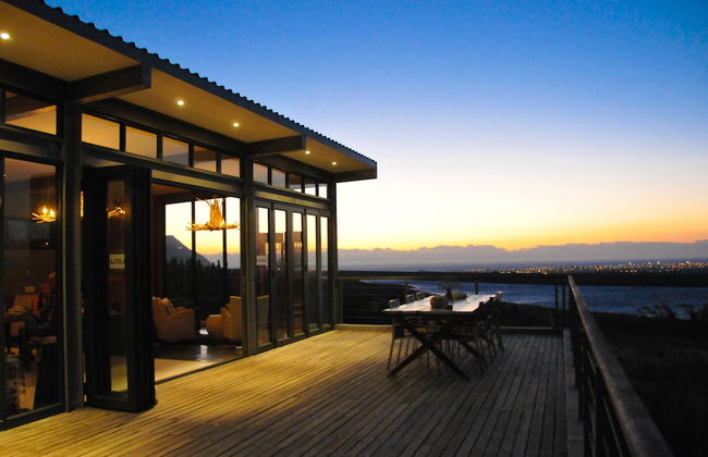 Colourful Manor Luxury Lodge - Photo 1