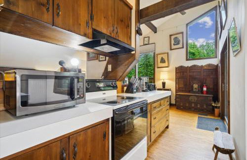 Perfect secluded 3 bedroom cozy getaway home Hawk Landing - Foto 49