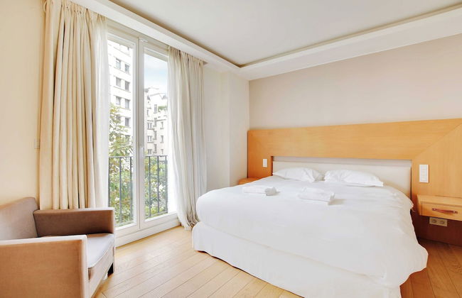 Charming Appt With A/c- 1bd/2p - Tour Eiffel - Photo 2