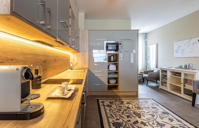 Lakefront Elegant Condo Lela - Foto 11