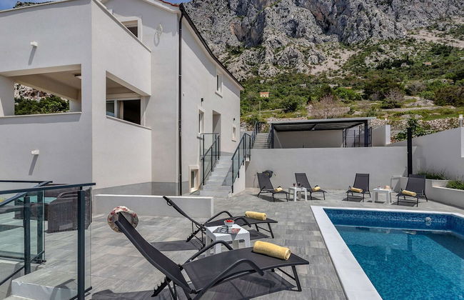 Stunning Villa in Drasnice With Private Pool - Foto 21