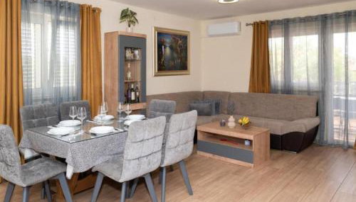 Five Bedroom Villa With Pool - Foto 5