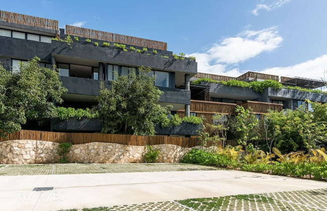 2BR w Private Pool - Steps Away From the Beach - Photo 39