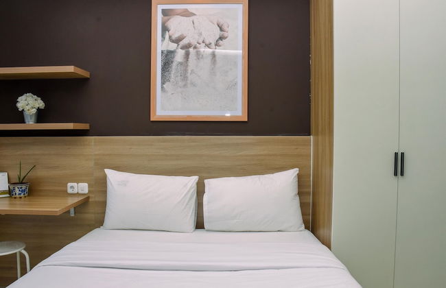 Comfy Studio Room at Evenciio Margonda Apartment - Photo 2